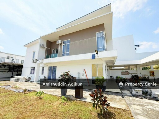 Sendayan Corner Lot Huge Land 8700sqft