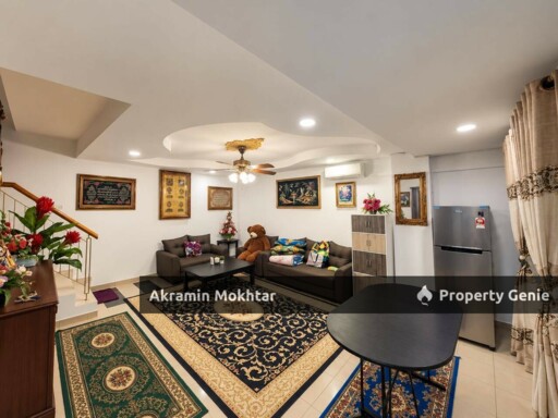 Freehold, Facing Open & Renovated | 2.5 Storey Terrace Maya Height, Bandar Seri Alam, Masai, Johor Bharu