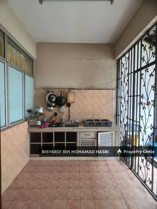 RENOVATED 2 STOREY SEMI DETACHED TAMAN KAJANG IMPIAN, BANDAR BARU BANGI .