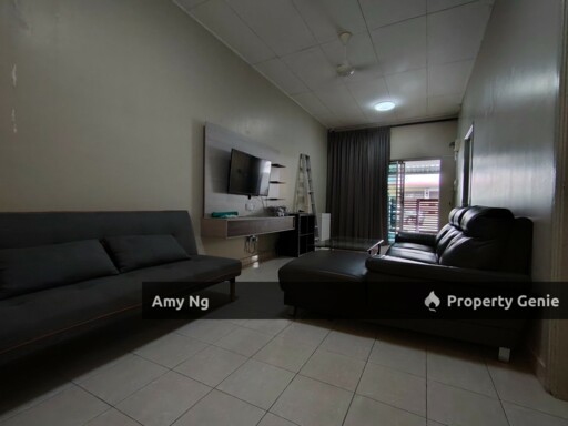Rumah Setingkat Untuk Disewa Meru Perdana
