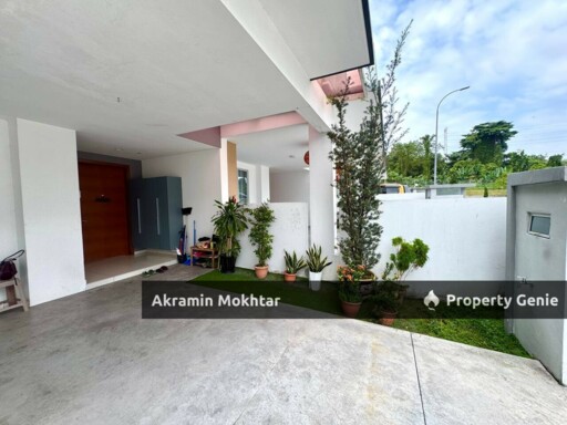 Freehold & Renovated | 2-STOREY TERRACE Parkfield Residences TROPICANA HEIGHTS, KAJANG