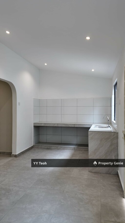 Bukit Beruang Single Storey Terrace