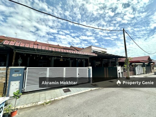 Freehold & Renovated | Single Storey Setingkat Setengah Intermediate Taman Sungai Pinang