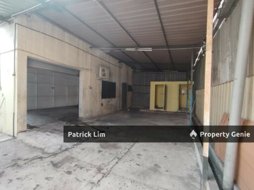 Spacious Factory 4000sqft For Rent @ Taman Merdeka