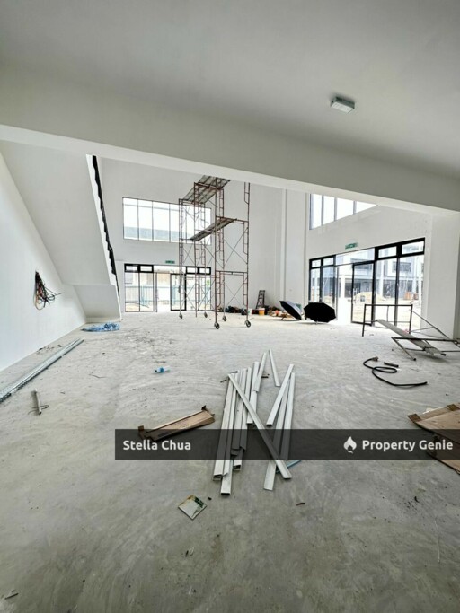 For Sale or Rent  1.5 Storey Terrace Corner - Retail Factory  K City - Indahpura @ Kulai