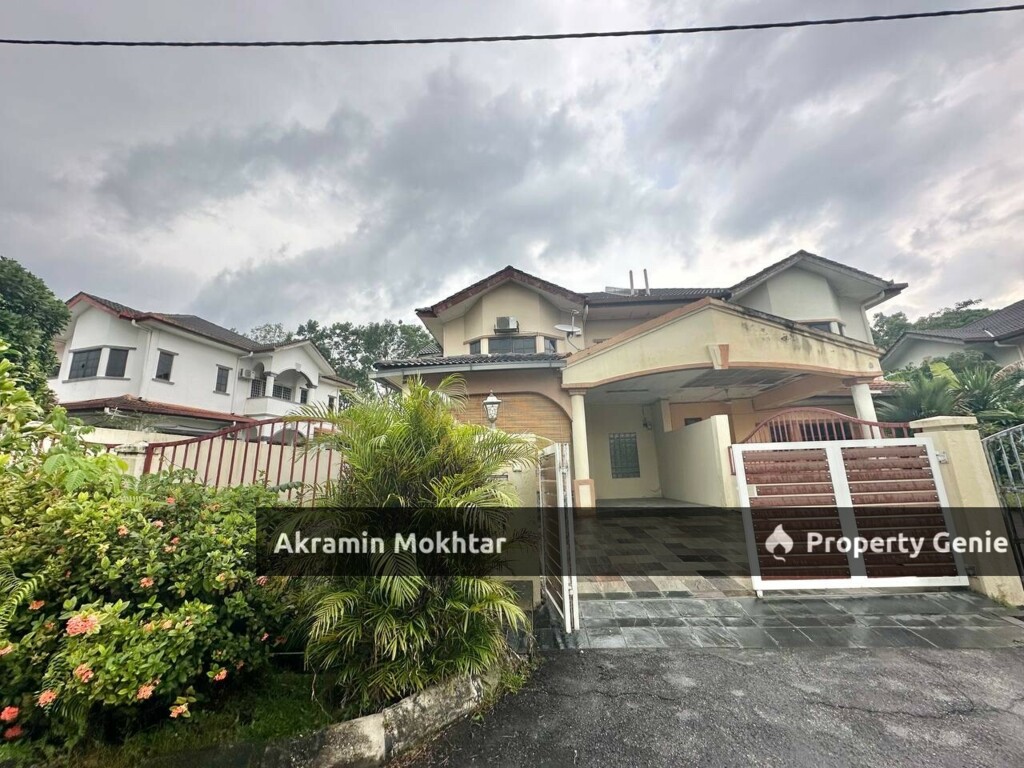 Freehold & FullyRenovated | Double Storey Semi D Taman Puncak Utama Kajang