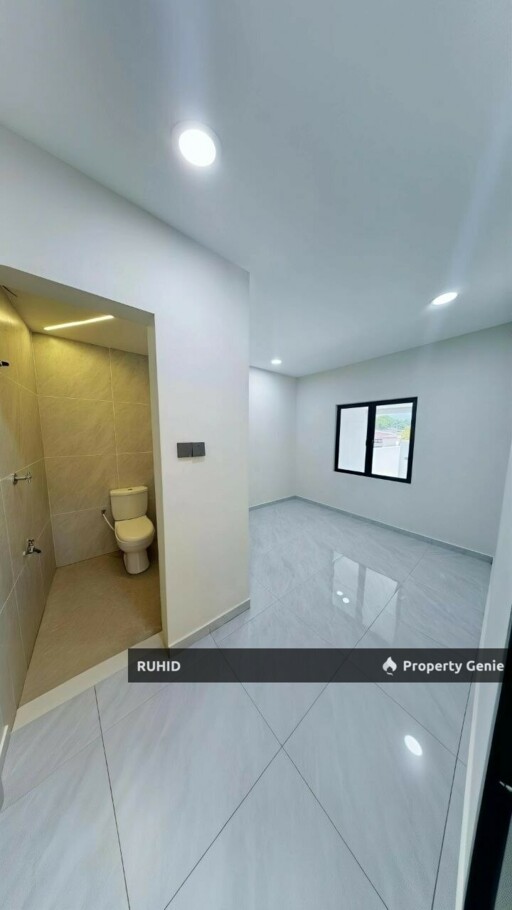 Taman Abad Single Storey Terrace House | 4 Bedrooms 3 Bathrooms | Freehold