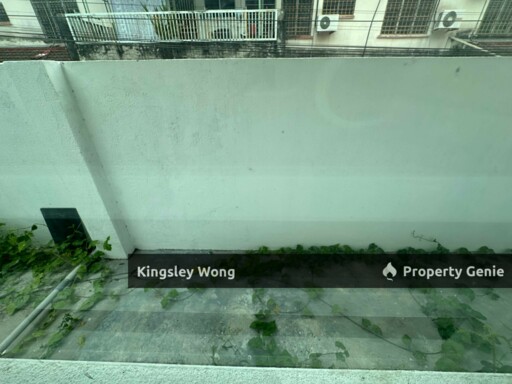Ipoh Garden East Double Storey Inter Corner House 4 Rooms 3 Bathrooms Extra 10ft Land Beside
