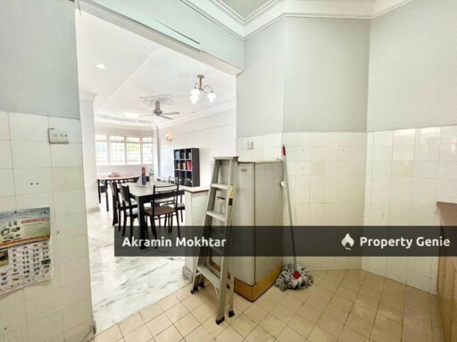 FREEHOLD, RENOVATED & 1 PARKING | VISTA SERI PUTRA Apartment, Bandar Seri Putra, Bangi.