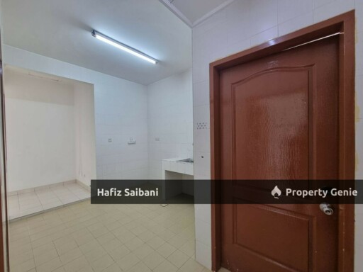 Single Storey Terrace Jalan Makyong Bandar Bukit Raja Klang