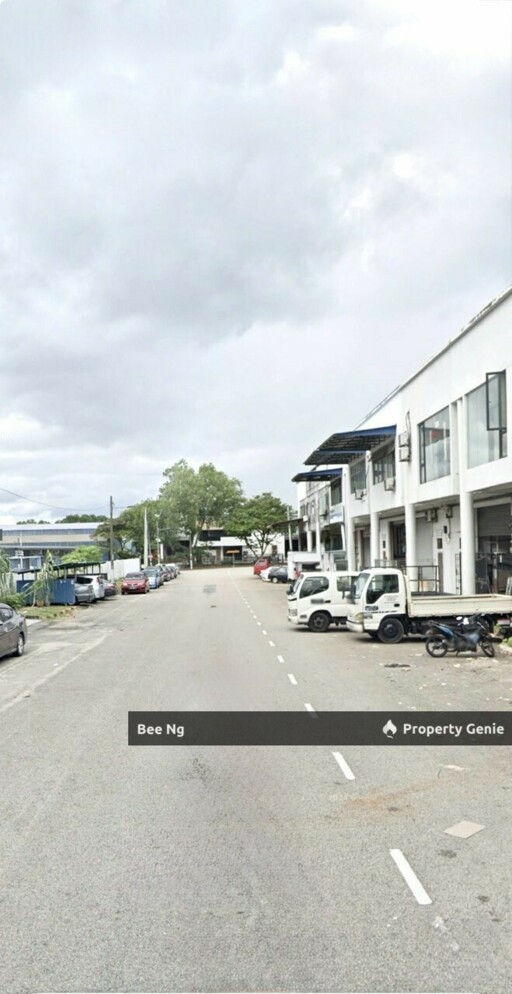 Taman Industri Jaya / 1.5 Storey Terrace Factory