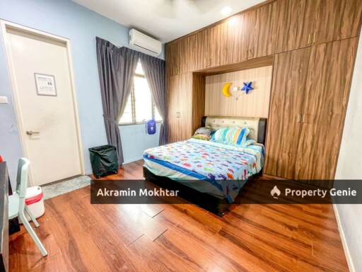 FREHOLD & RENOVATED | 3 Storey Semi-D Lambaian Residence, Kajang