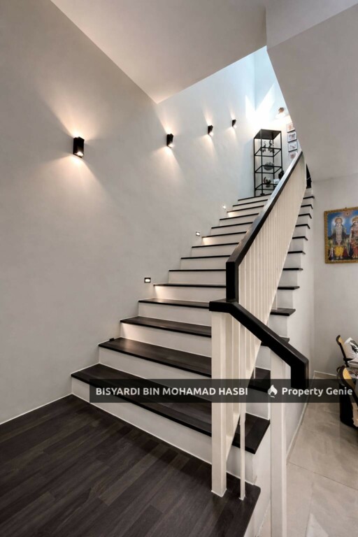 Fully Renovated & Fully Furnished Double Storey Terrace @ Merrydale, Eco Majestic, Semenyih.