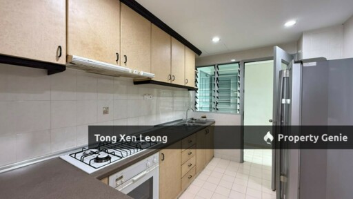 Freehold Ocean Condo - Ideal Family Home in Klebang Location