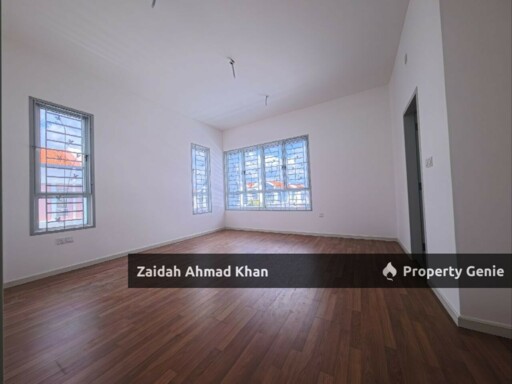 End Lot Double Storey Terrace Aderyn Setia Alam Sari Kajang