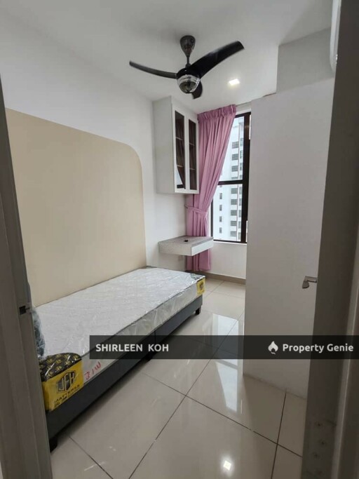 Female Room for Rent at Austin Regency @ Taman Mount Austin