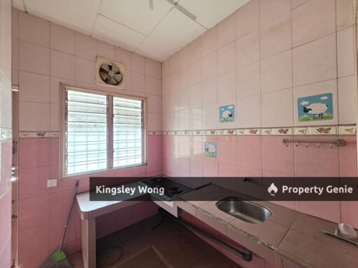Panorama Lapangan Perdana Freehold Single Storey Terrace House Simple Renovated