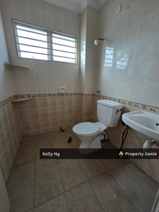 Double Sty Renovated House At Bandar Puteri Klang For Rent
