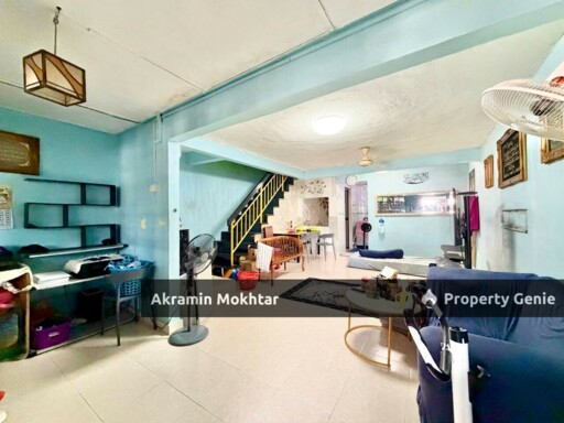 Freehold, Renovated & Bebas Banjir | Double Storey Terrace, Taman Perkasa Hulu Langat