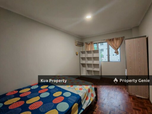 Central Court Apartment For Sale! Located at Jalan Central