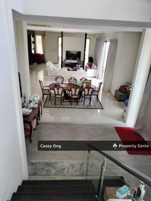 [Nice Bungalow] Near to One Utama Mall for sale