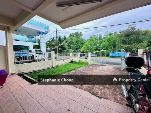 2-Storey Endlot Terrace House in Taman Puchong Utama, Freehold