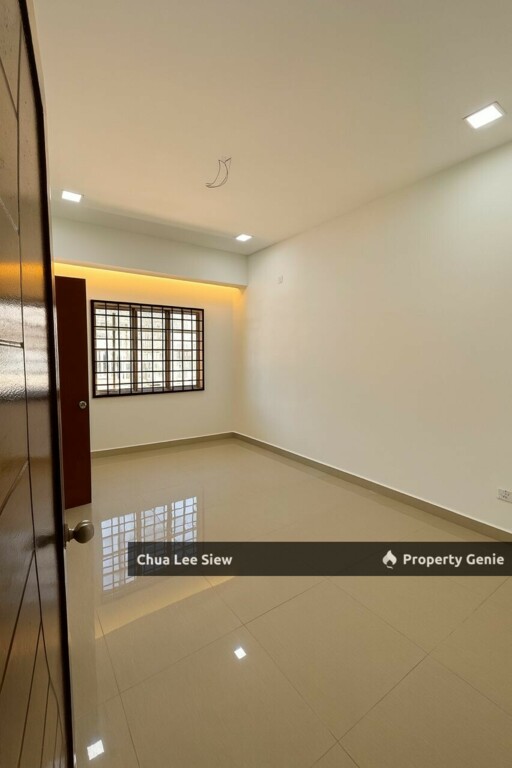 For SALE Double Storey Terrace House 📍Bandar Putra Kulai
