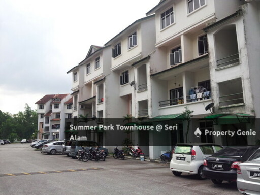 Summer Park Townhouse @ Seri Alam