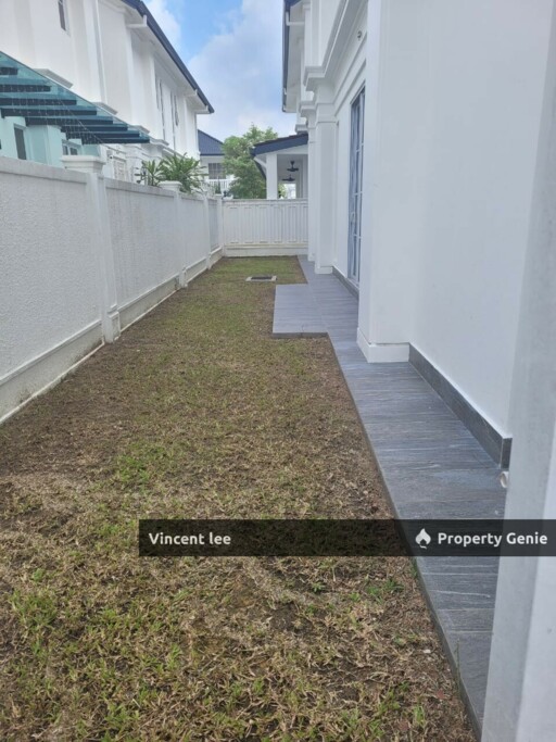 Stoneridge Eco Majestic Semi-D Cluster Brand New Condition, Semenyih