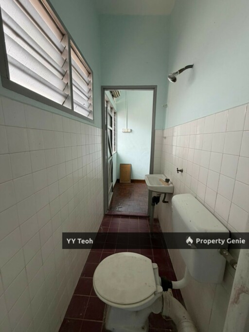 Bukit Beruang Utama Double Storey Terrace