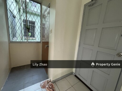 Api Api Apartment Corner Lot with Highway Access for Sale | Next To Public Bank, Kota Kinabalu City