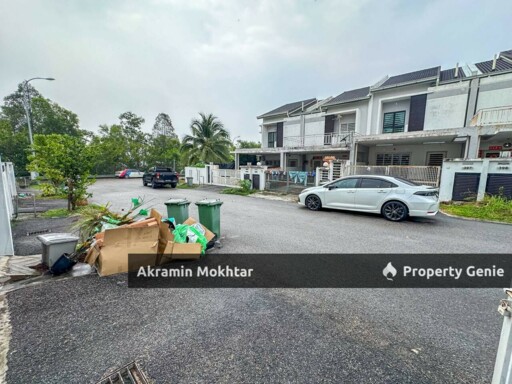 Freehold & Fully Renovated | 2 Storey Terrace Laman Delfina Nilai Impian Nilai N9
