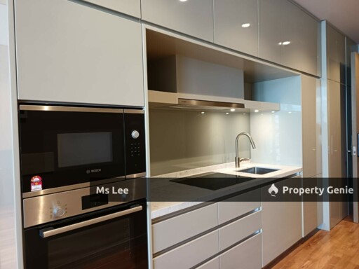 The Conlay @ KLCC-Near Pavilion Mall & MRT, Level 42 TRX View, Brand New, Ready Now