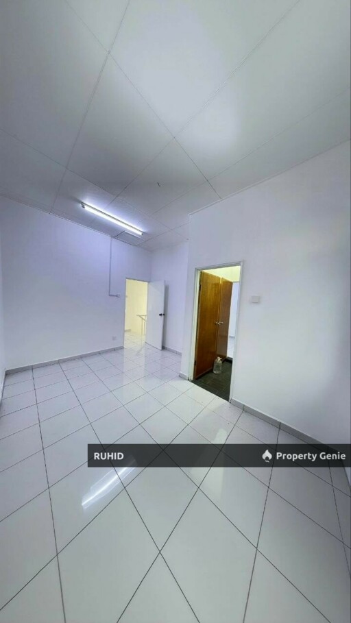 4 Bedrooms Double Storey House For Sale at Taman Puteri Wangsa
