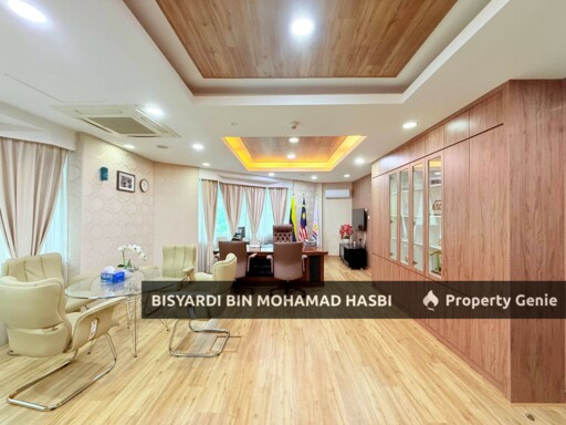 [BELOW MARKET RM3 MIL!] Bangunan Komersial 7 Tingkat Pegangan Bebas di Kg Baru KL – Peluang Pelaburan High-Yield Utama Bandaraya!