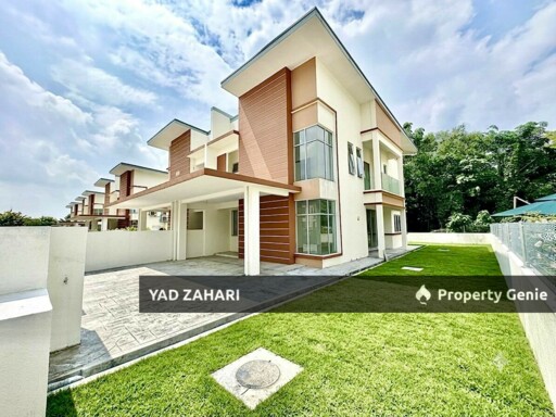 Taman Seri Pagi, Shah Alam | 2-Storey Semi-D 4 Bedrooms | RM738K - Brand New, Good Environment & Renovated Extended