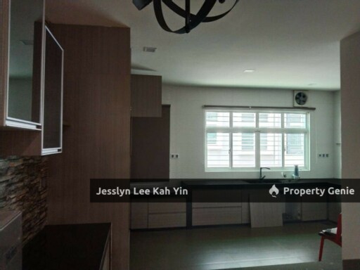 3 Storey Superlink - Taming Indah Sungai Long