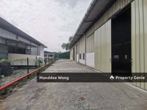 WTS/RCI Industrial Park/Suitable For Storage/9,082 Sqft/5.4 Mil