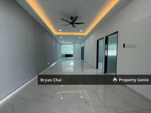 Single Storey Semi D Corner With Fully Renovated FAcing Garden