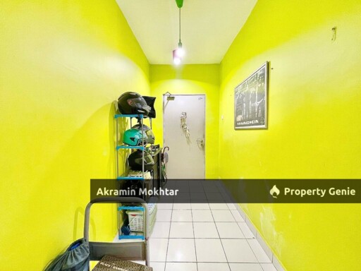Corner Unit & 2 Covered Parking | D'Pines Condominium, Taman Nirwana, Ampang