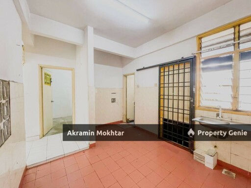 Freehold | Double Storey Terrace, Taman Desaria Nilai.