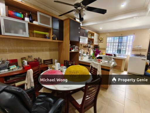 Amethyst 1 Kota Emerald