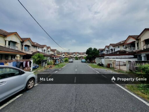 2 Storey house-Bandar Armada Putra @ Pulau Indah,Pelabuhan Klang-Bumi Lot-Good for Investment