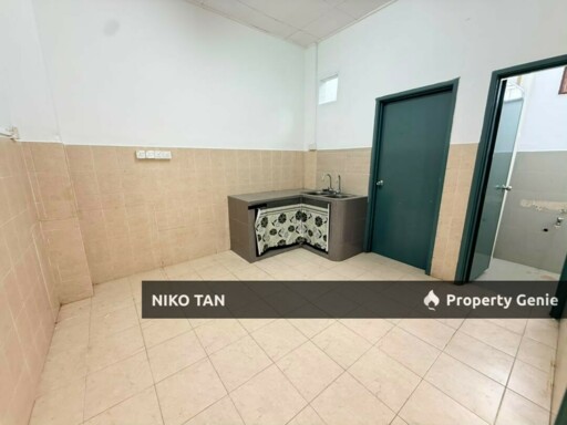 Jalan Terkukur 1 Storey Bandar Putra For Sale