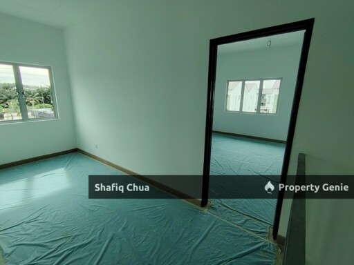 Brand New 3 Storey Terrace House @ Antara Gapi Serendah
