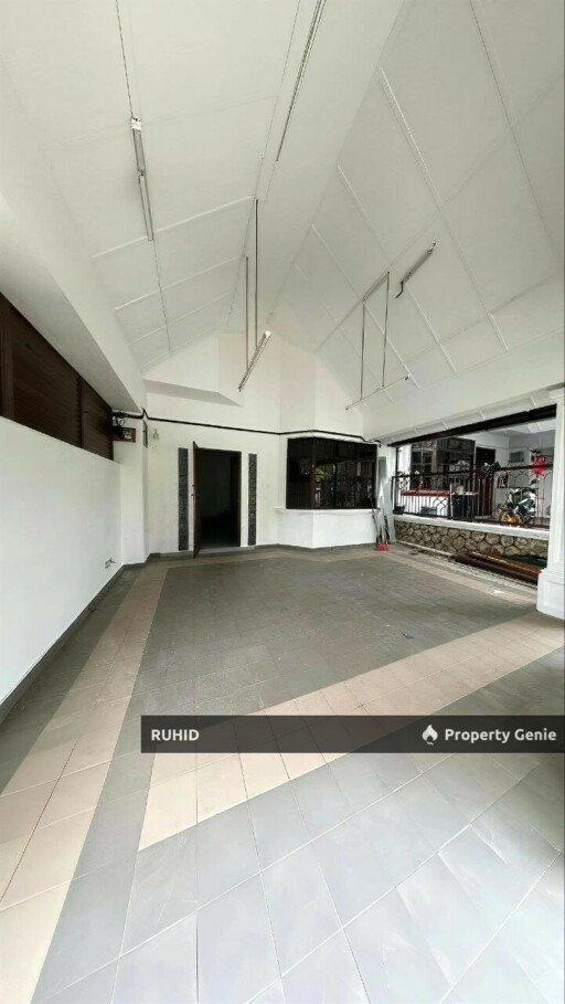 Gated & Guarded Double Storey Terrace House - Taman Rinting, Masai