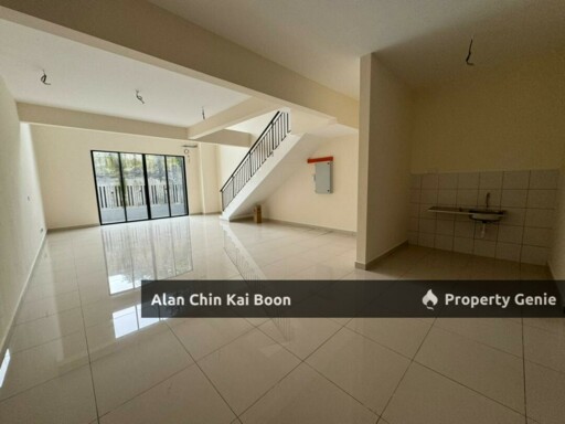 Nassim Heights Ampang Selangor 3 Storey Terrace House For Sale