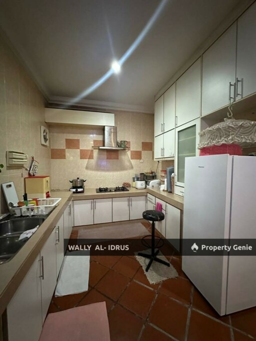 Semi D Renovated with Extra Large Land @ Section 7 Shah Alam