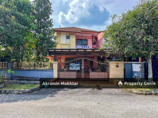 Freehold & Corner Lot | 2 Storey Terrace, Seksyen 6, Bandar Bukit Mahkota Bangi.