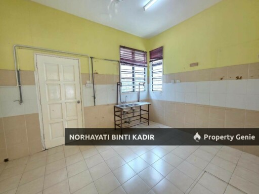 DOUBLE STOREY SEMI-D HOUSE ASTANA PERMAI, KUANTAN